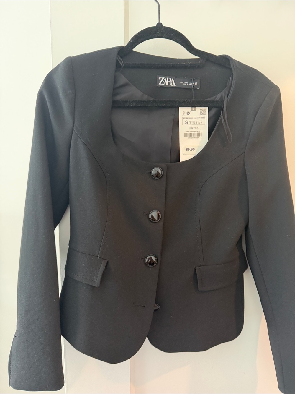 Zara Black Round-Neck Button Front Women's Blazer